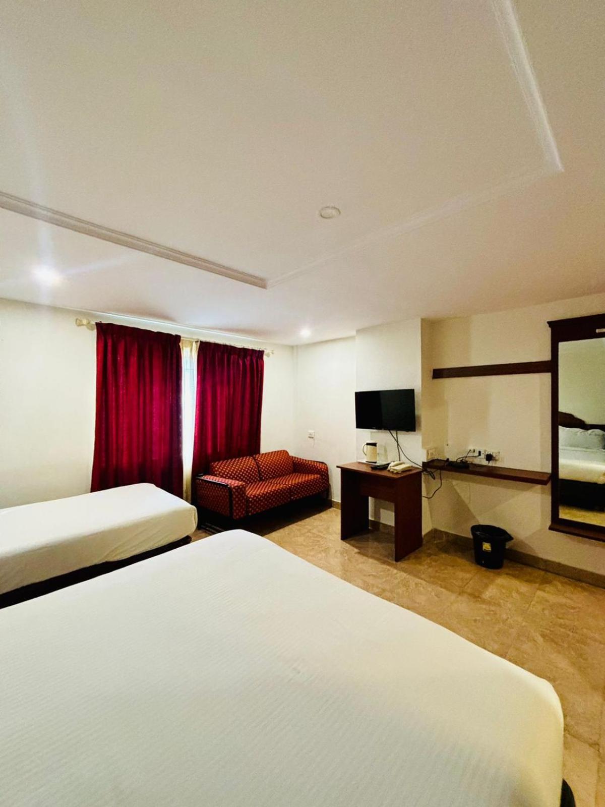 Hotel Sandalwood Inn Bangalore Ngoại thất bức ảnh